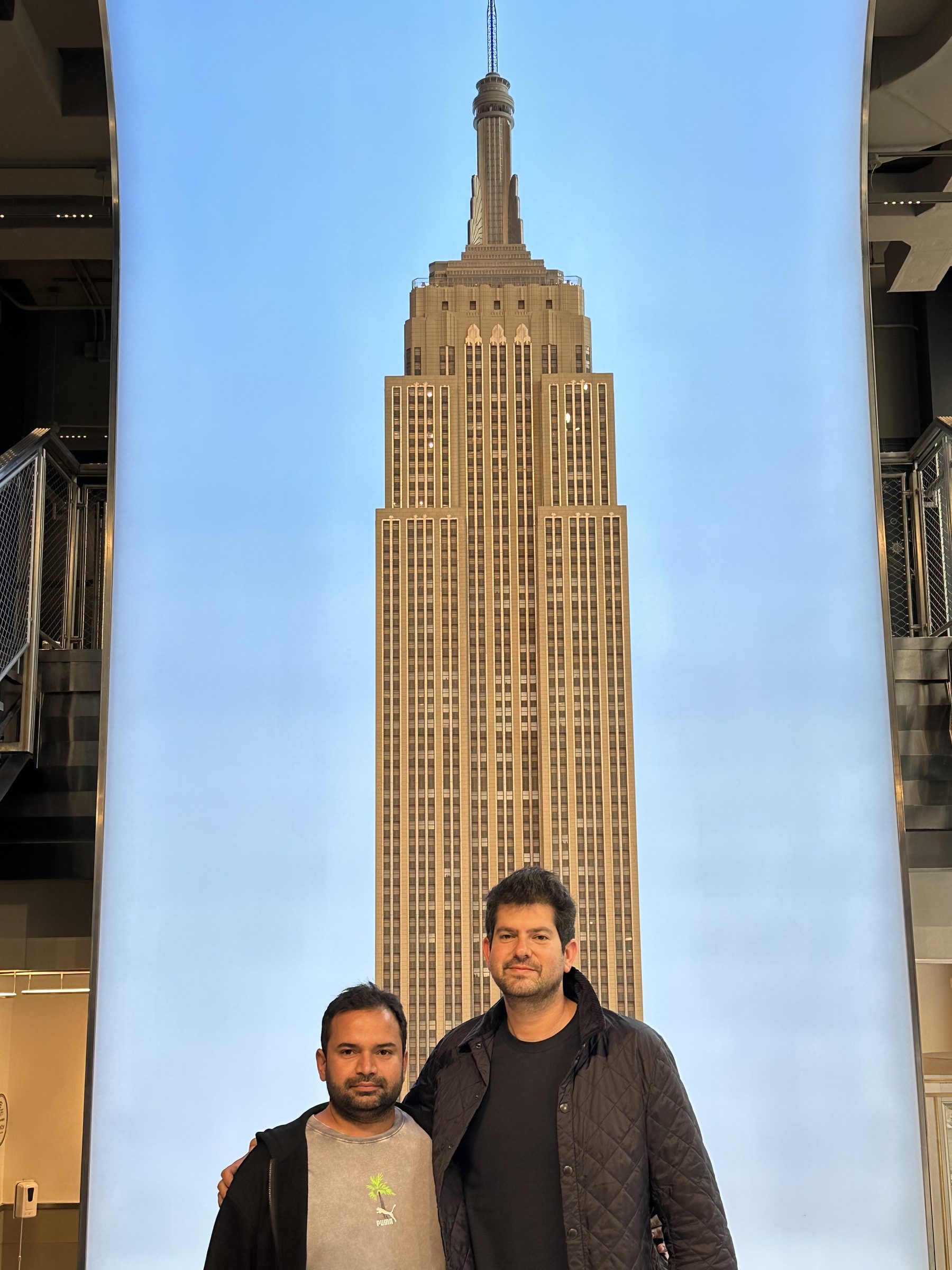 Manmohan Bishnoi with friend in New York